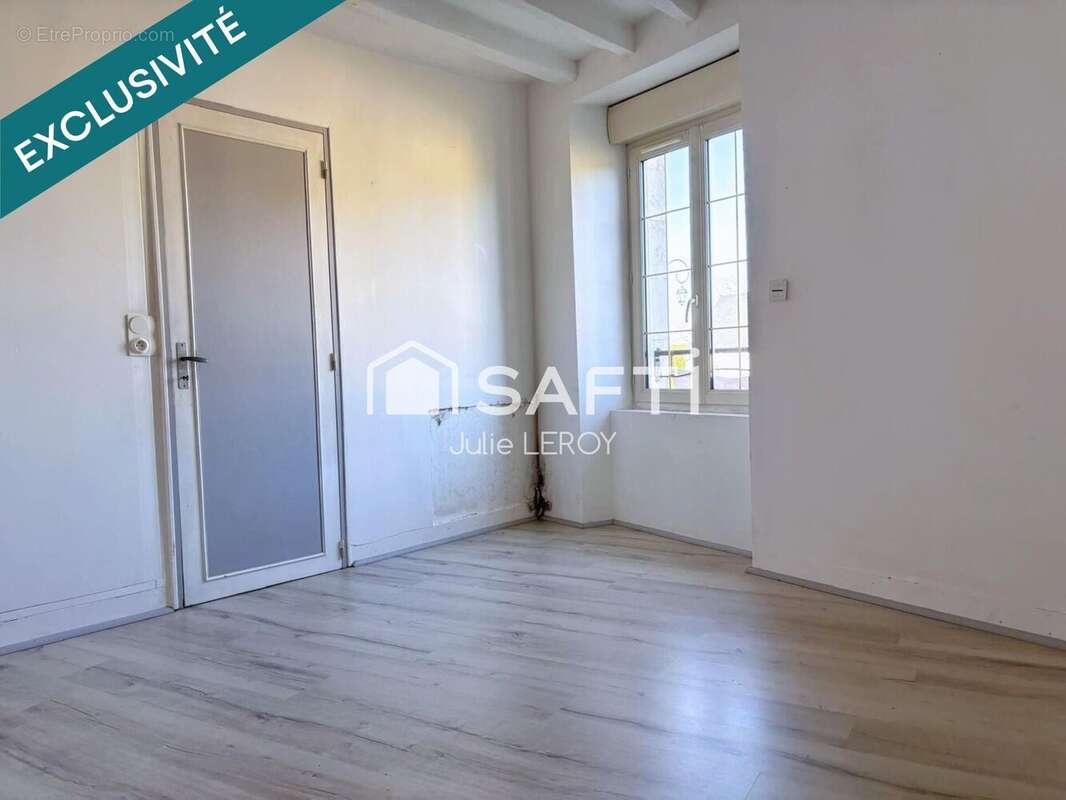 Photo 8 - Maison à VIRE-EN-CHAMPAGNE