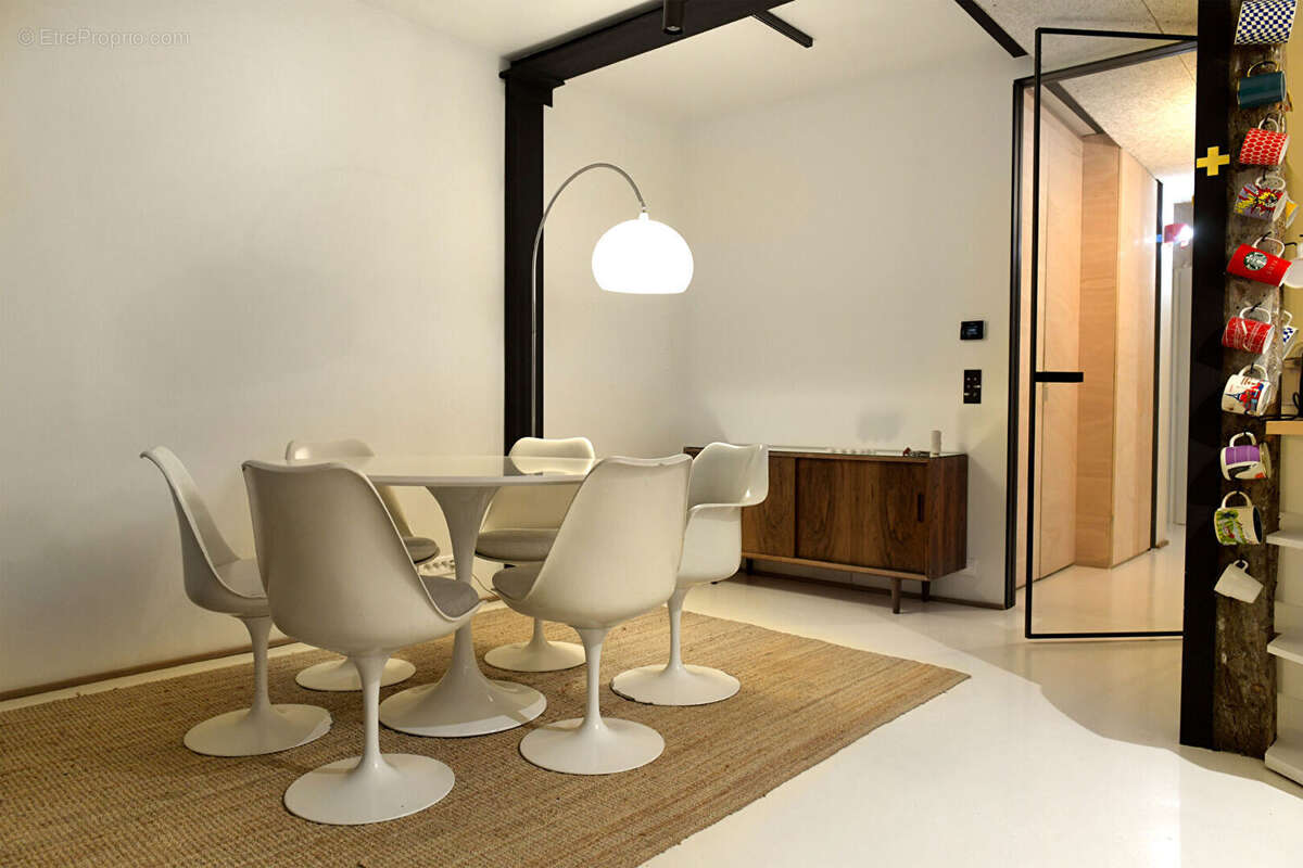 Appartement à PARIS-10E