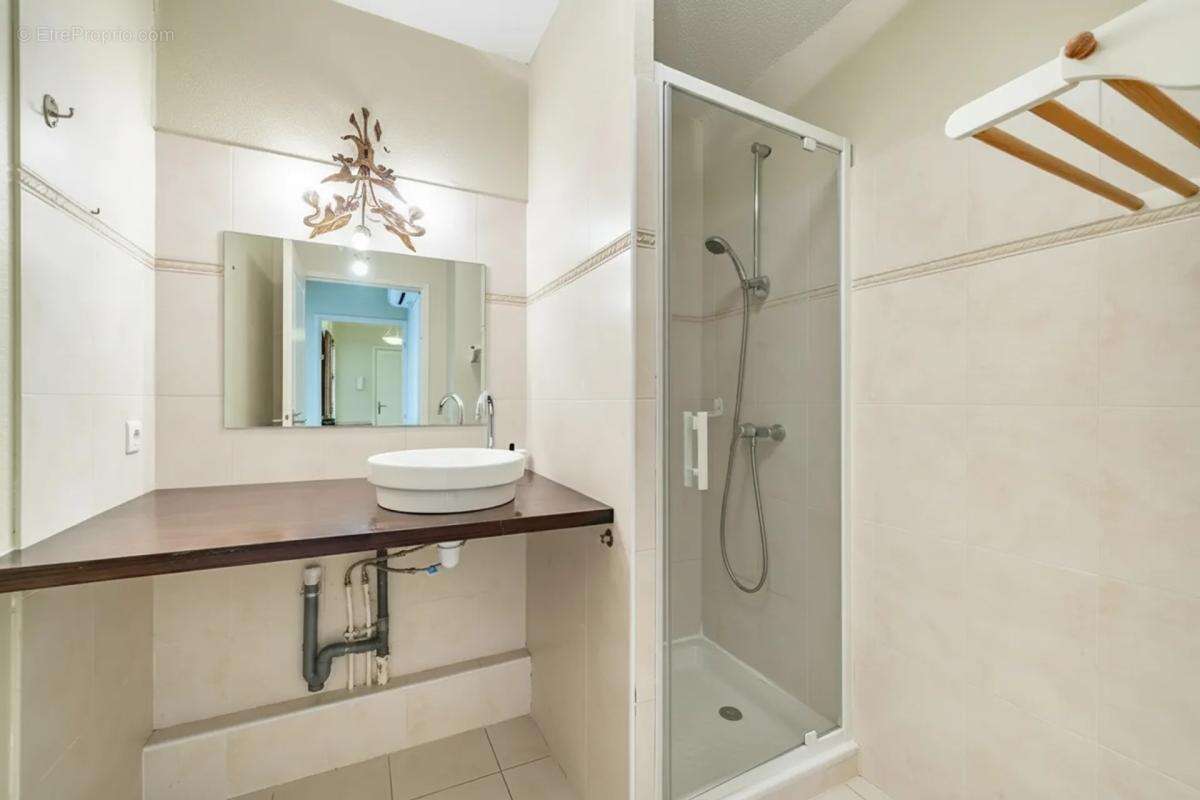 Appartement T4 de 90m² avec Garage à Fréjus - photo 13