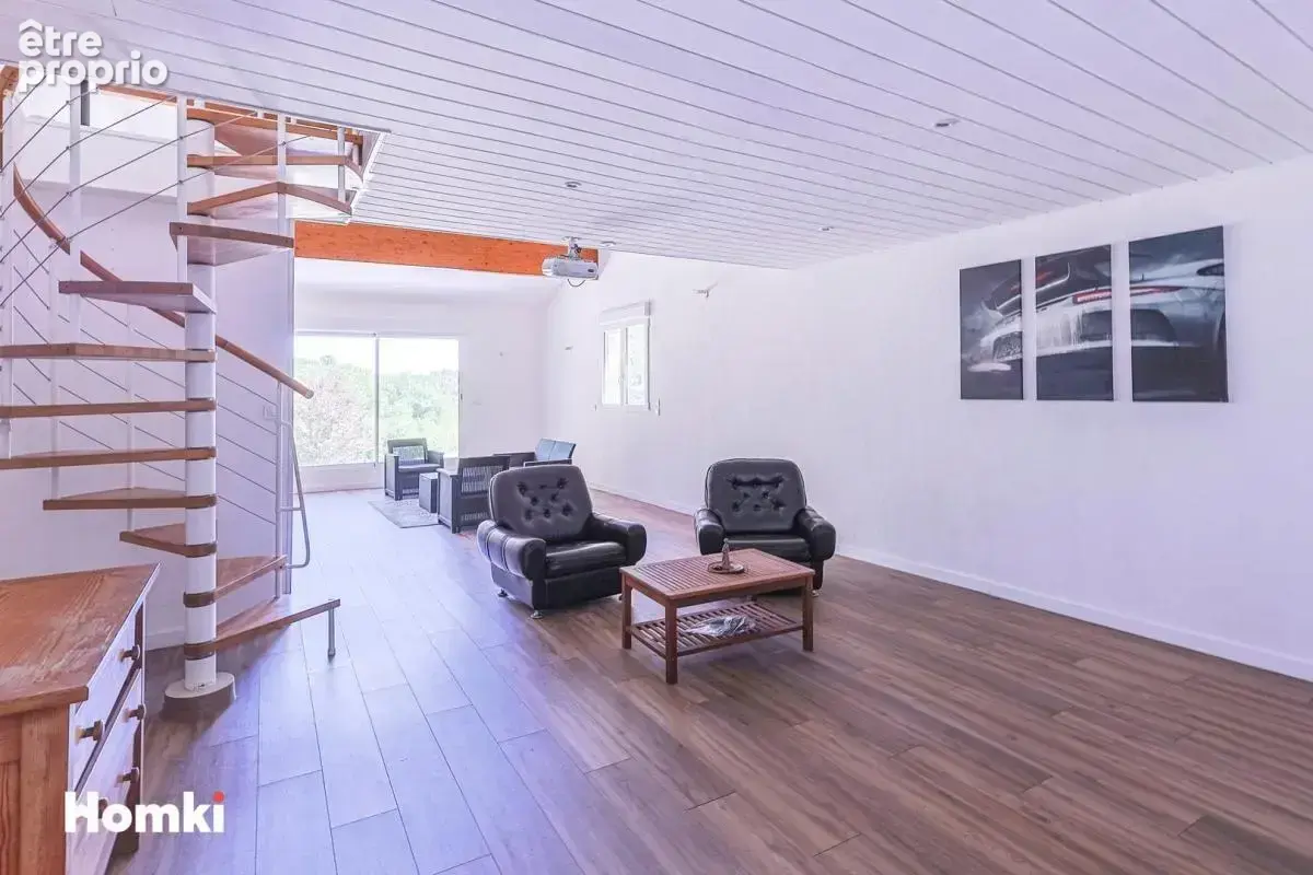 Maison/Villa T6 de 175 m² à Vacquiers 31340 - photo 7