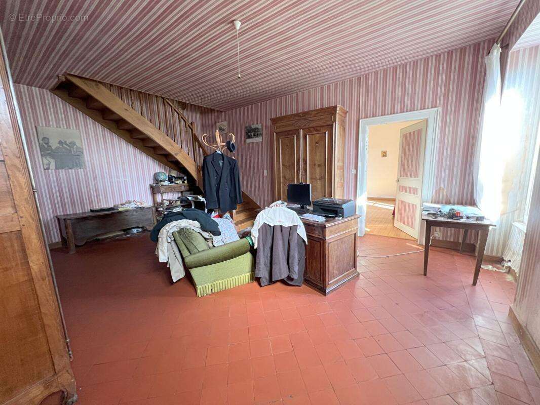 Maison à ROEZE-SUR-SARTHE