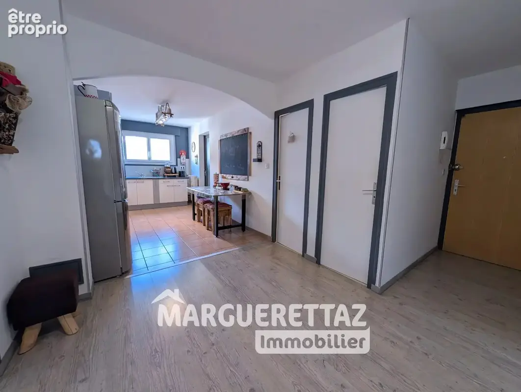 T3 de 75 m² a cluses - photo 6