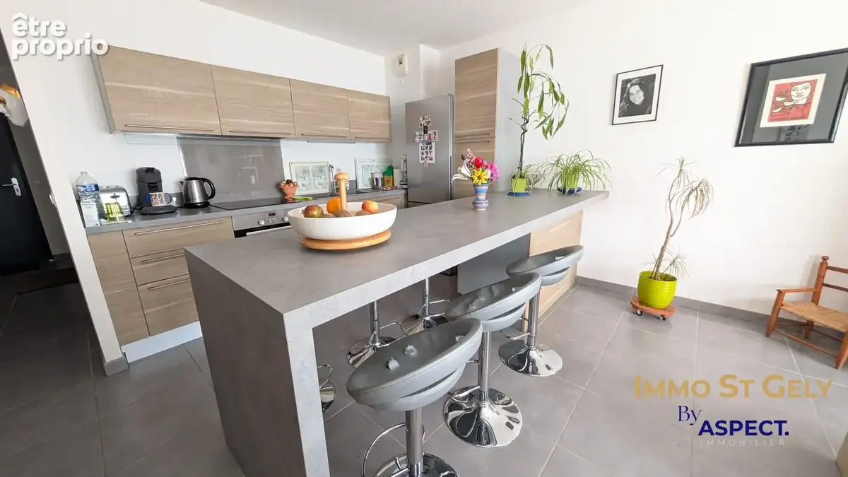 Appartement 68 m² à Les Matelles  - photo 3