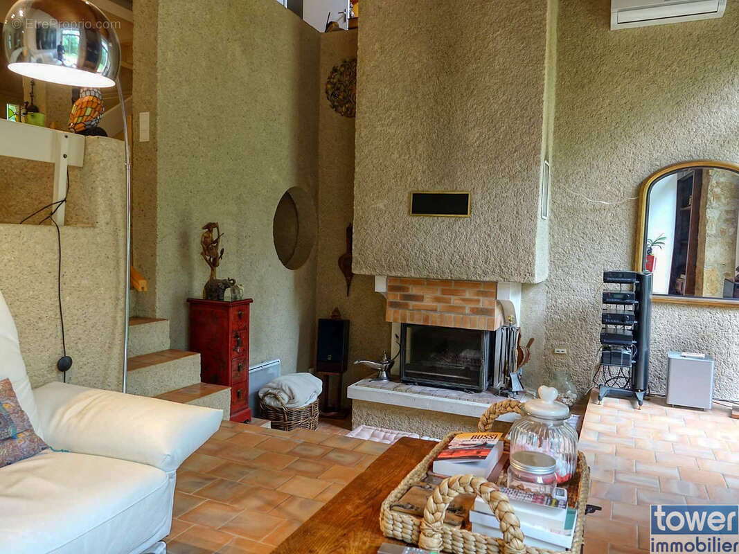 Maison à CASTELFRANC