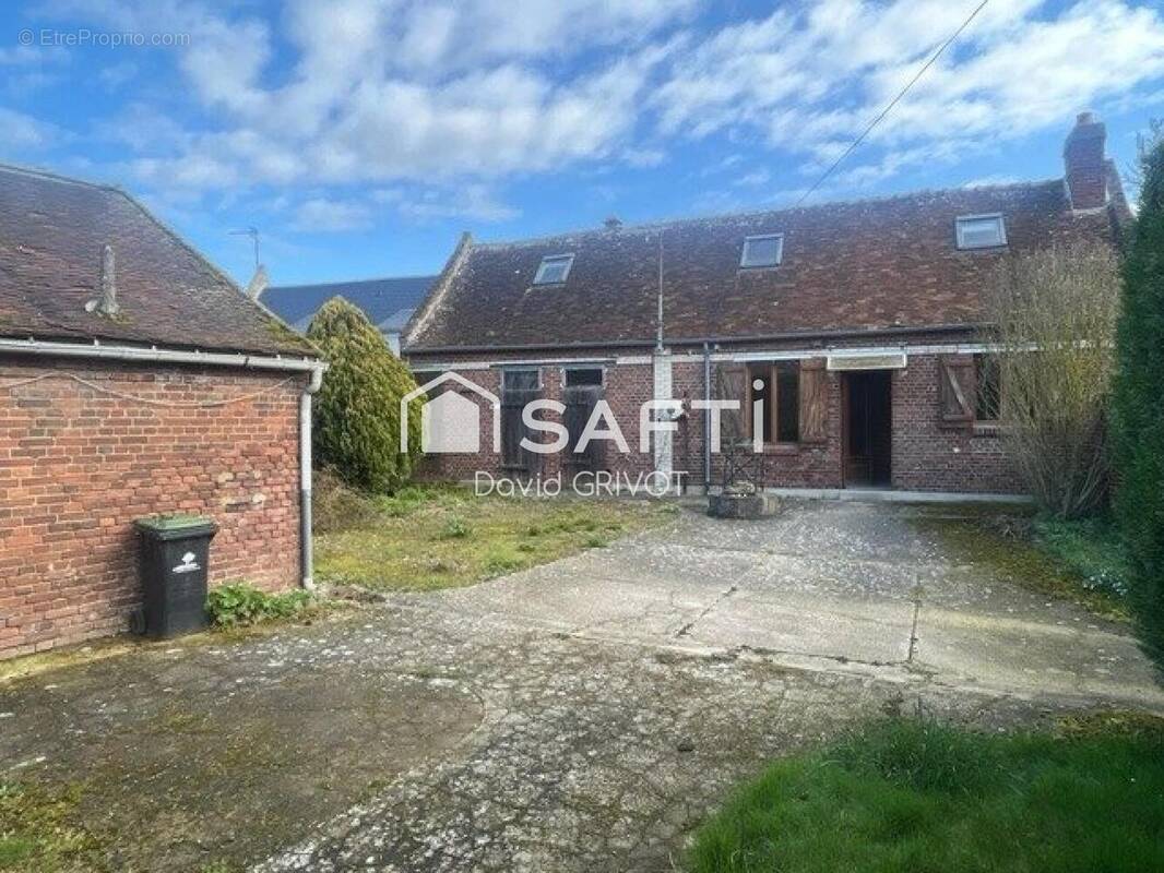 Photo 1 - Maison à LA NEUVILLE-ROY