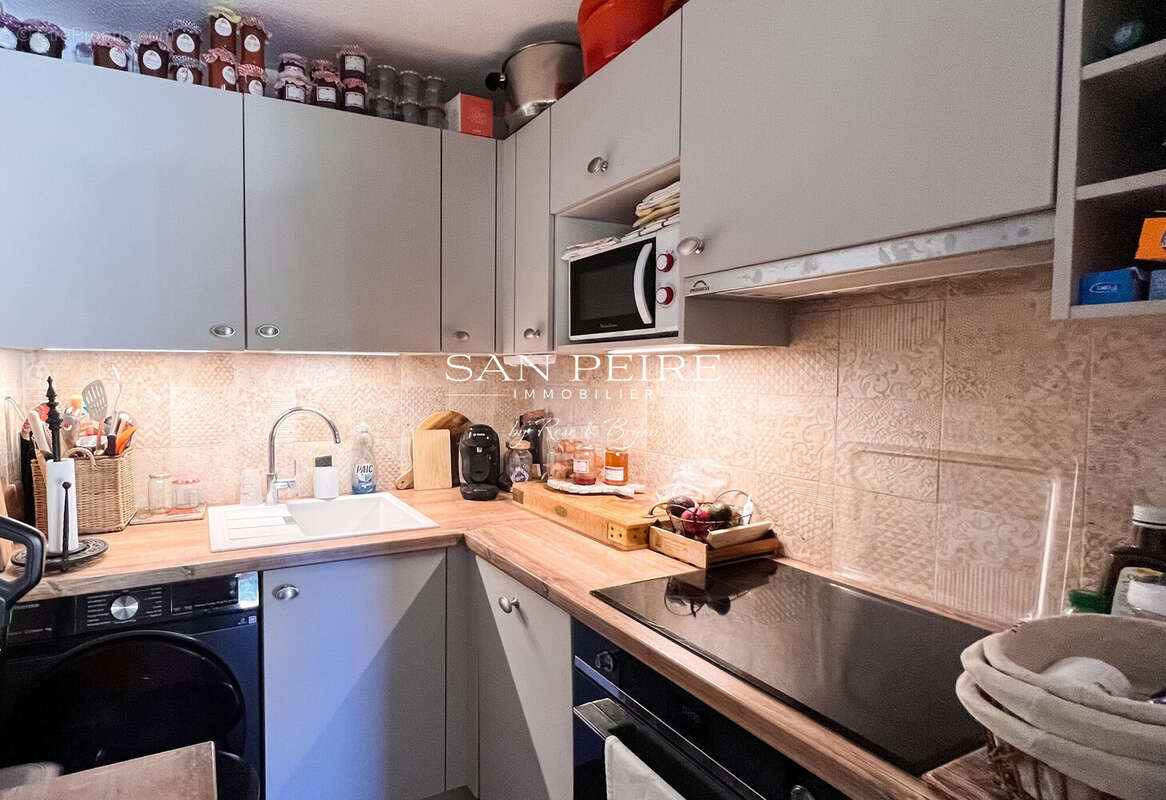 Appartement à LES ISSAMBRES
