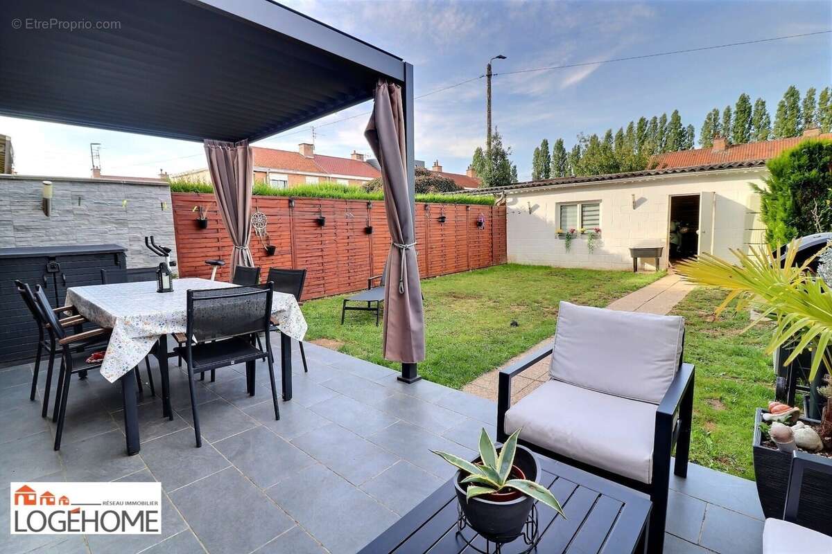 Maison à FACHES-THUMESNIL