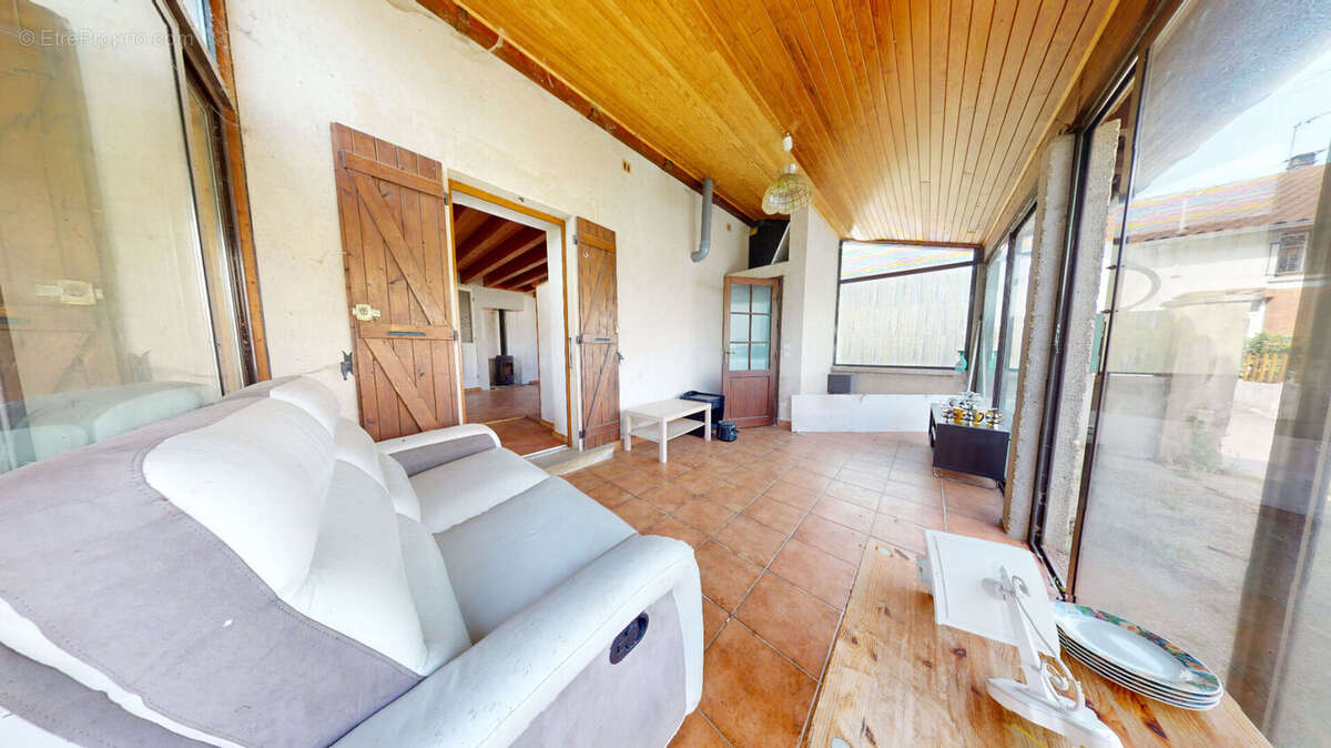 Maison 77 m² à Druillat  - photo 10