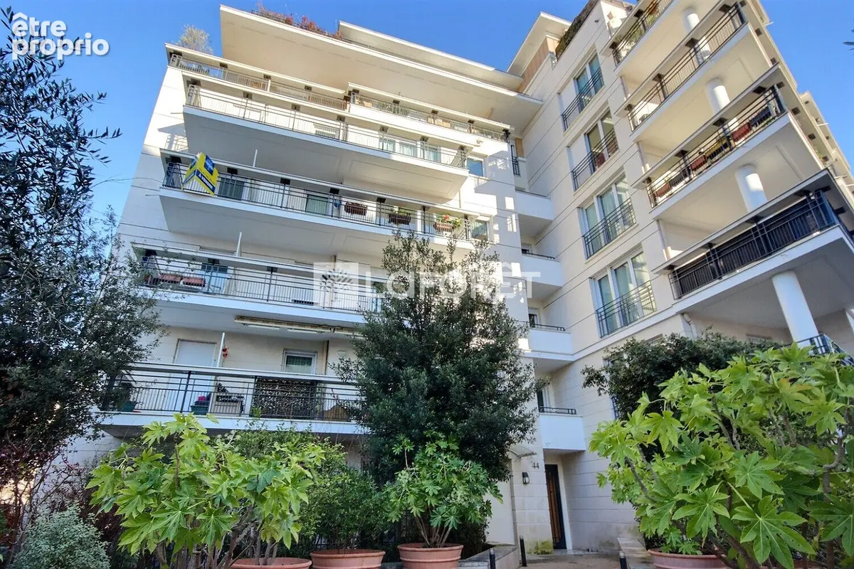 Appartement Courbevoie 2 pièce(s) 53.04 m2 - photo 2