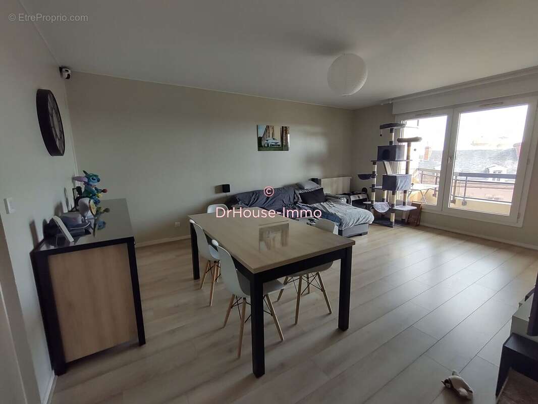 Appartement à CHATEAUROUX