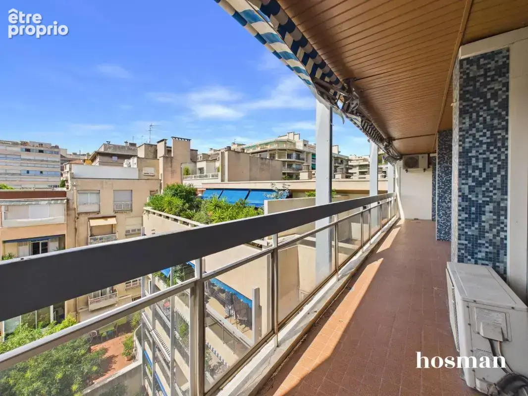 Vue dégagée! T3 possibilité T4 - Marseille Prado - Proche metro - photo 12
