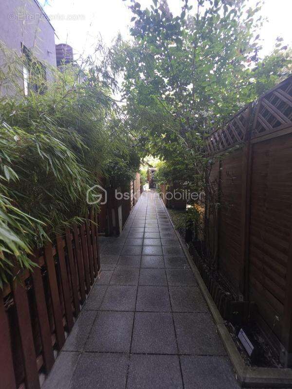 Appartement à NOISY-LE-SEC