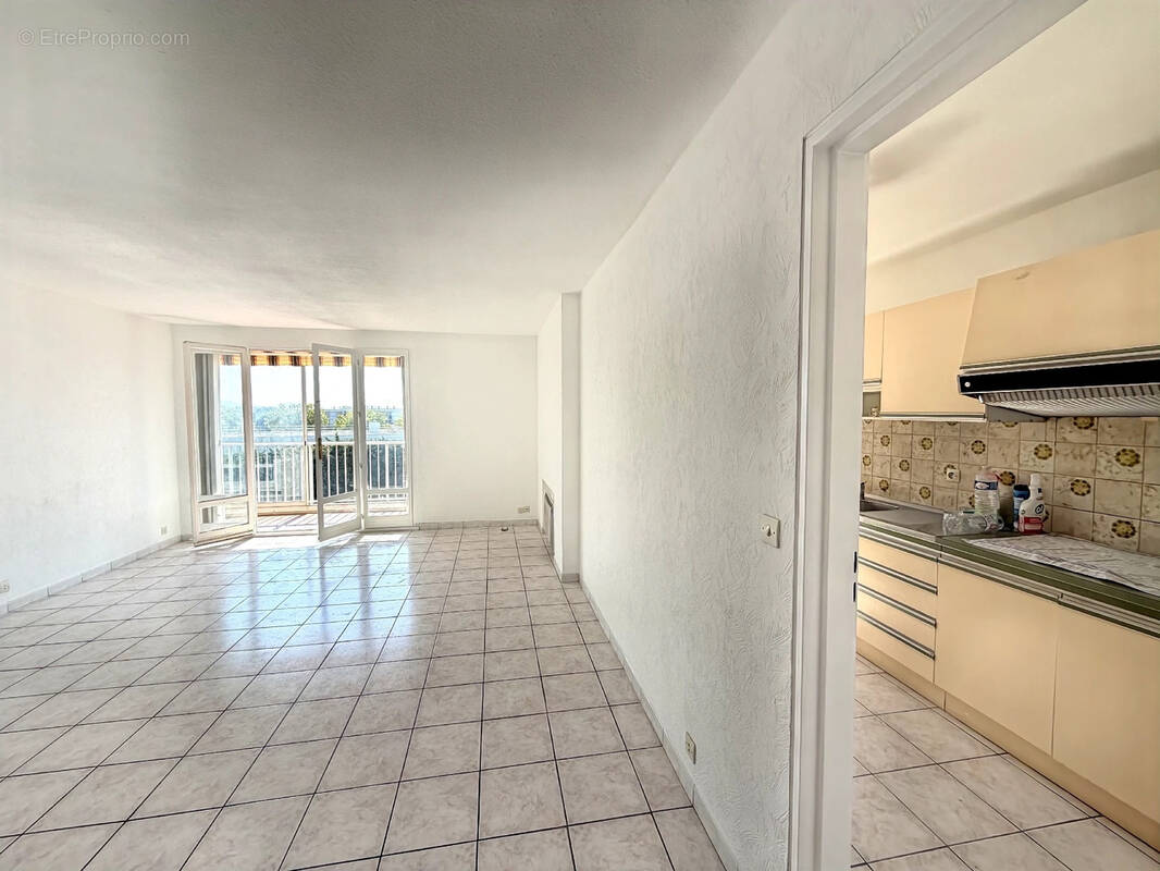 Appartement à FREJUS