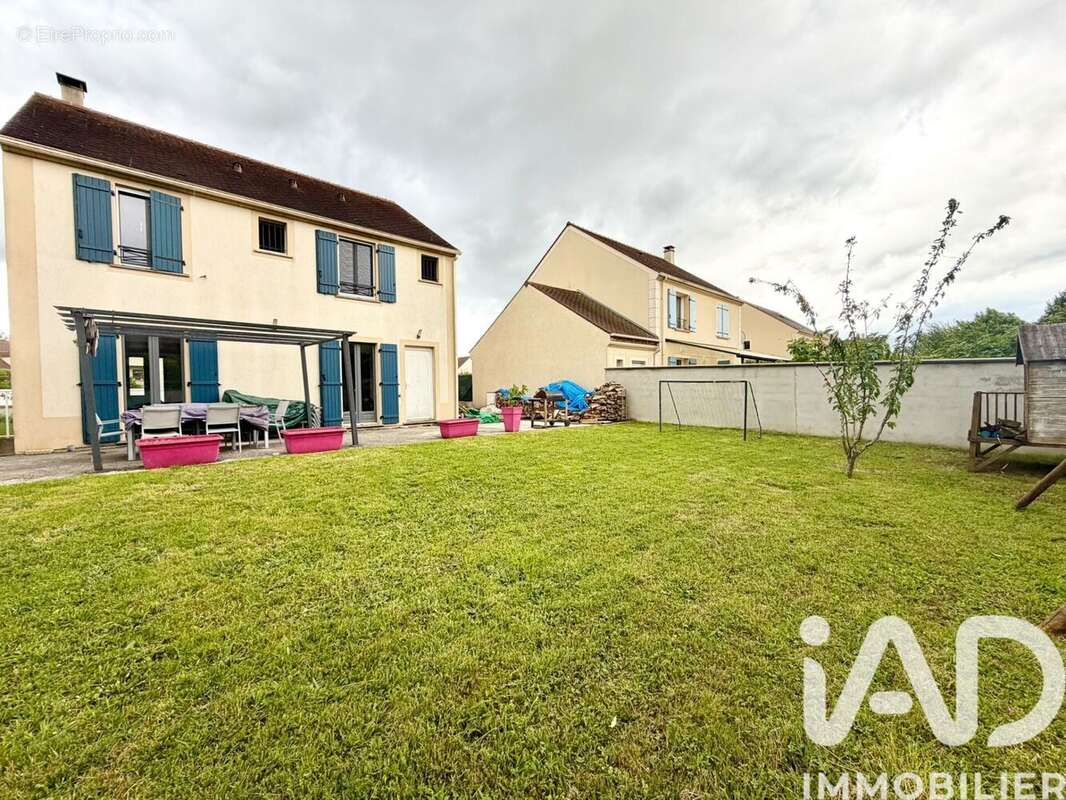Photo 2 - Maison à MEAUX