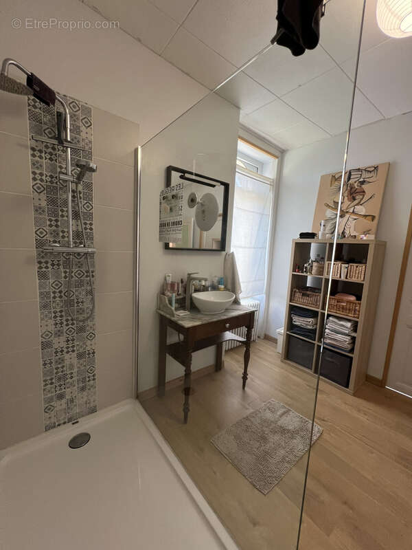 Maison à SAINT-SATUR