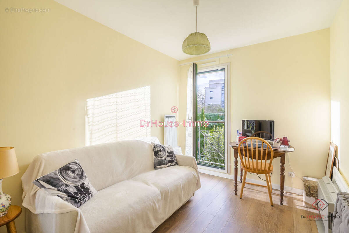 Maison à BRY-SUR-MARNE