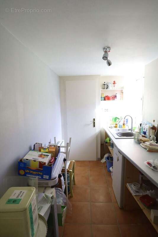 Photo 4 - Commerce à SAUZE-VAUSSAIS