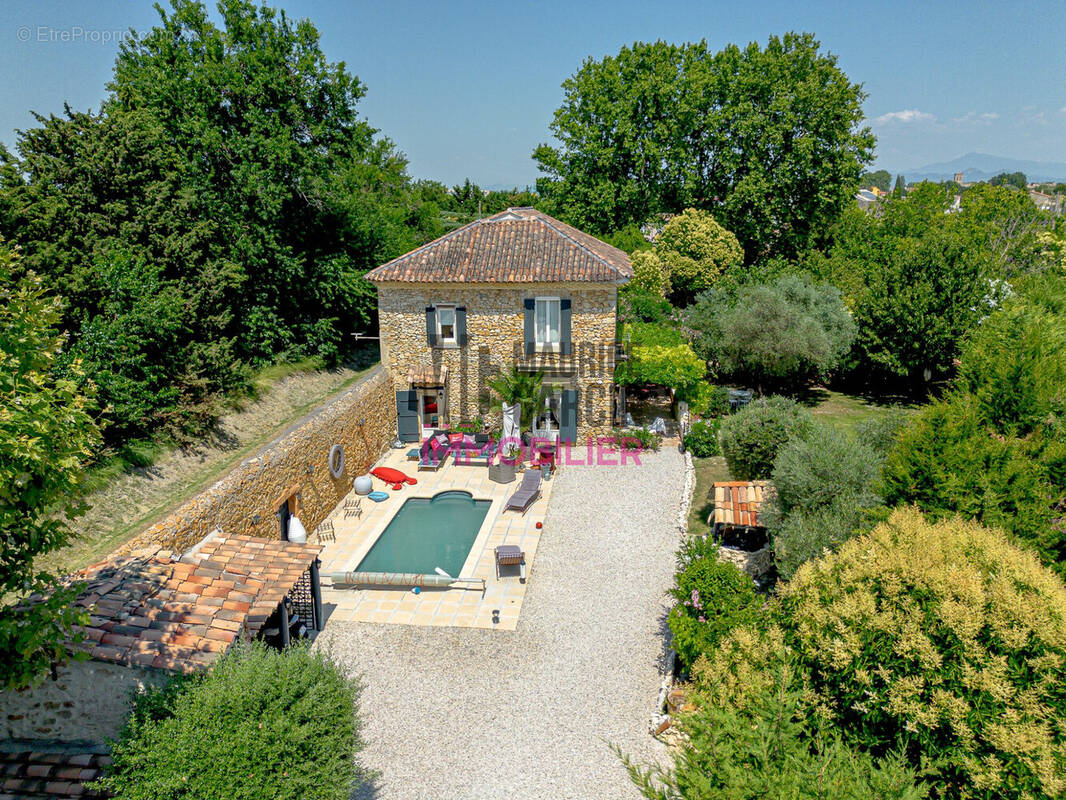 Maison à ORANGE