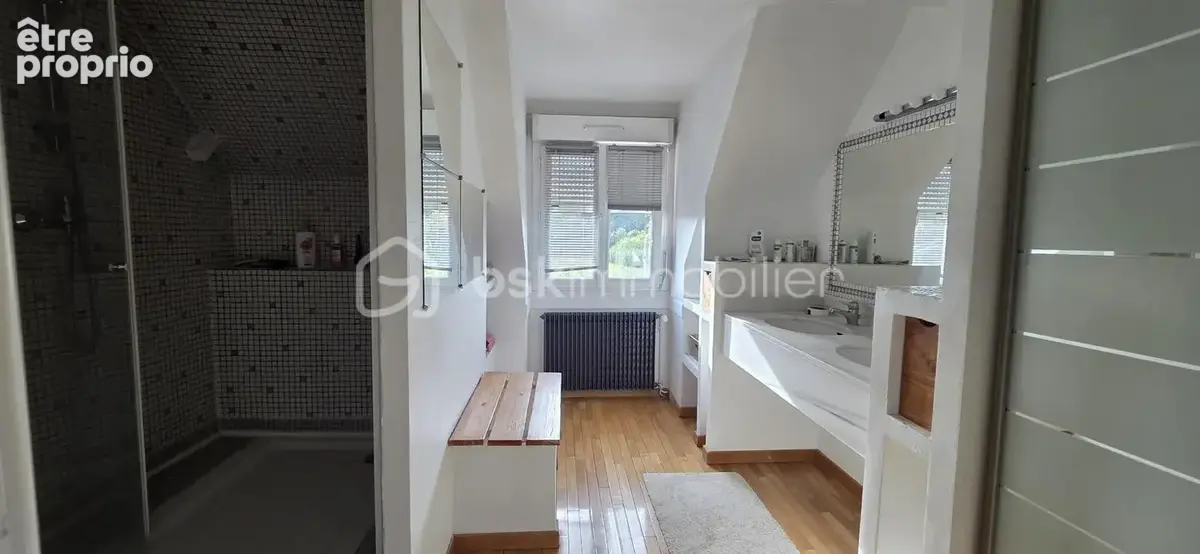 Maison familiale 216 m² – 4 chambres – 100 m² de dépendances - parcelle 1780 m² - photo 8