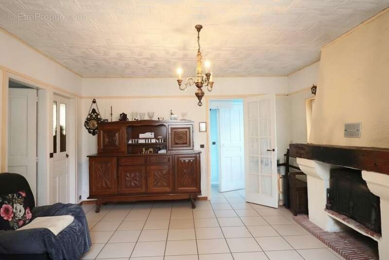 Maison à MOUSSY-LE-NEUF