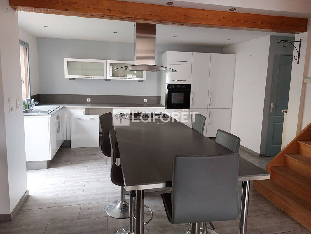 Maison à AUXI-LE-CHATEAU