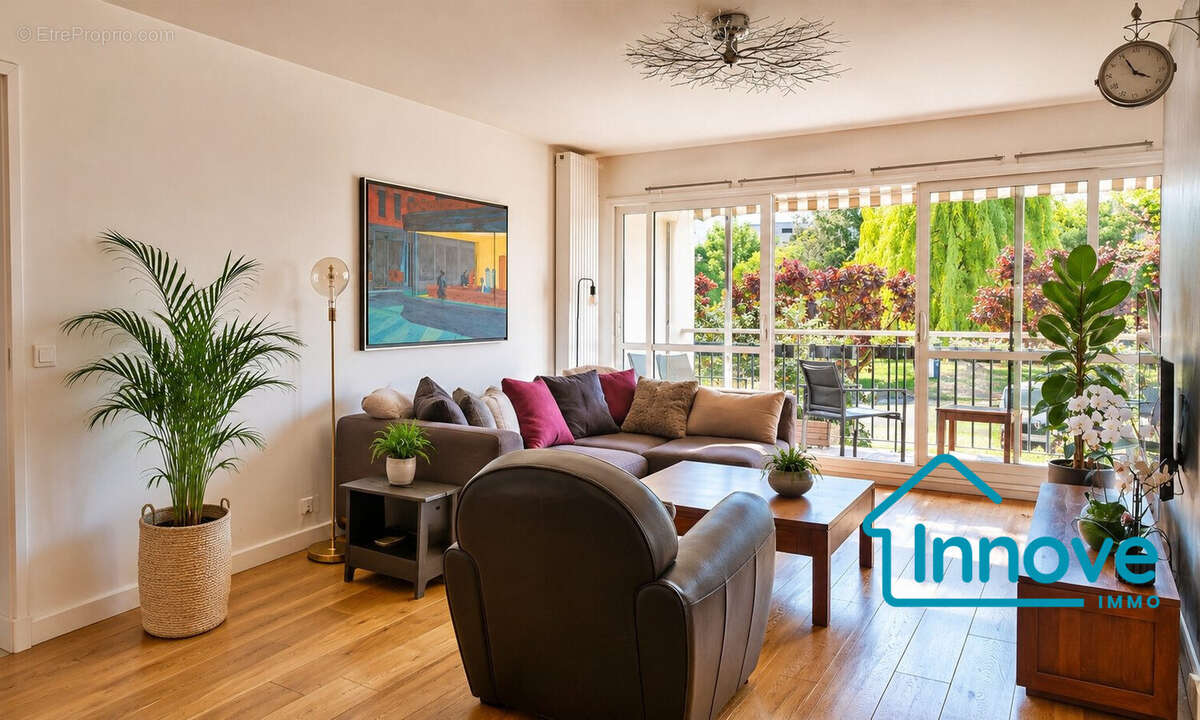 Appartement à NOISY-LE-ROI