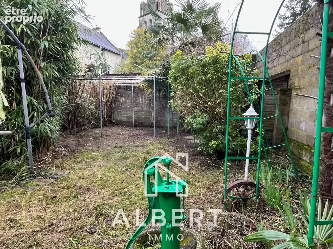 A rénover. Maison de village proche des commerces - photo 8