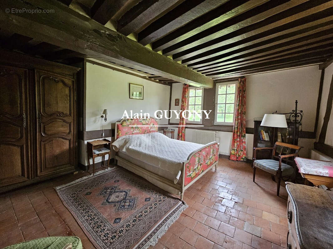 Maison 145 m² à Pont-L'eveque  - photo 5
