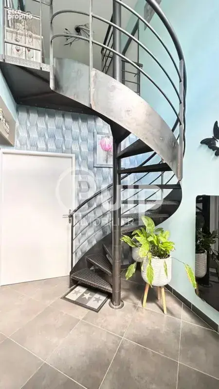 Pavillon haut standing - 3 chambres - jardin - garage - photo 2