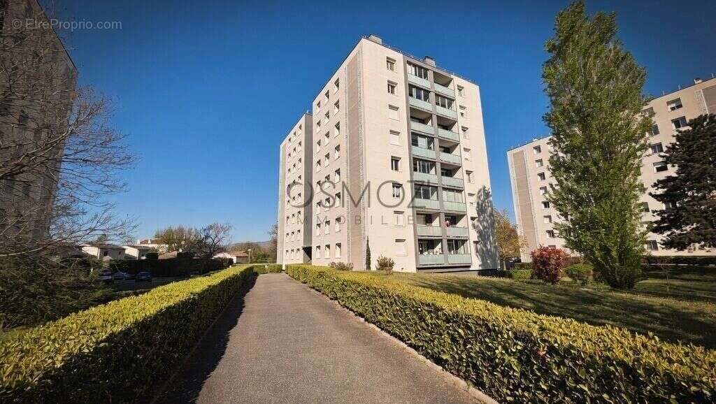 Appartement à BOURG-LES-VALENCE