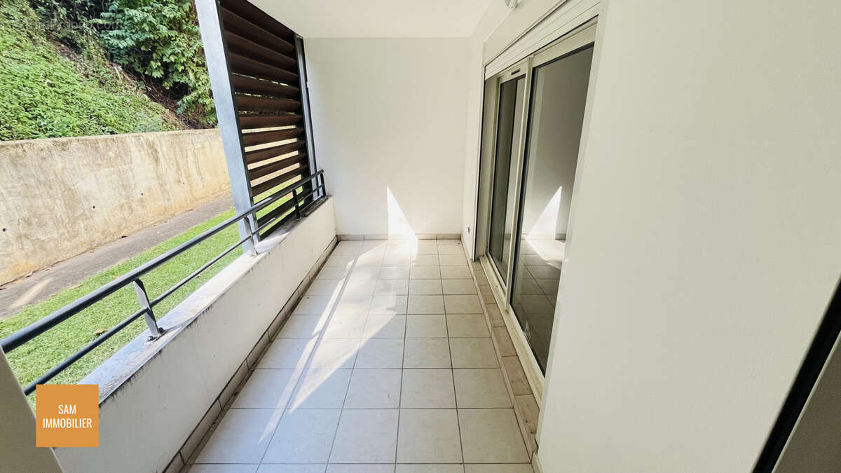 Appartement T2 44m2 Saint-Denis Bas de la Rivière - photo 8