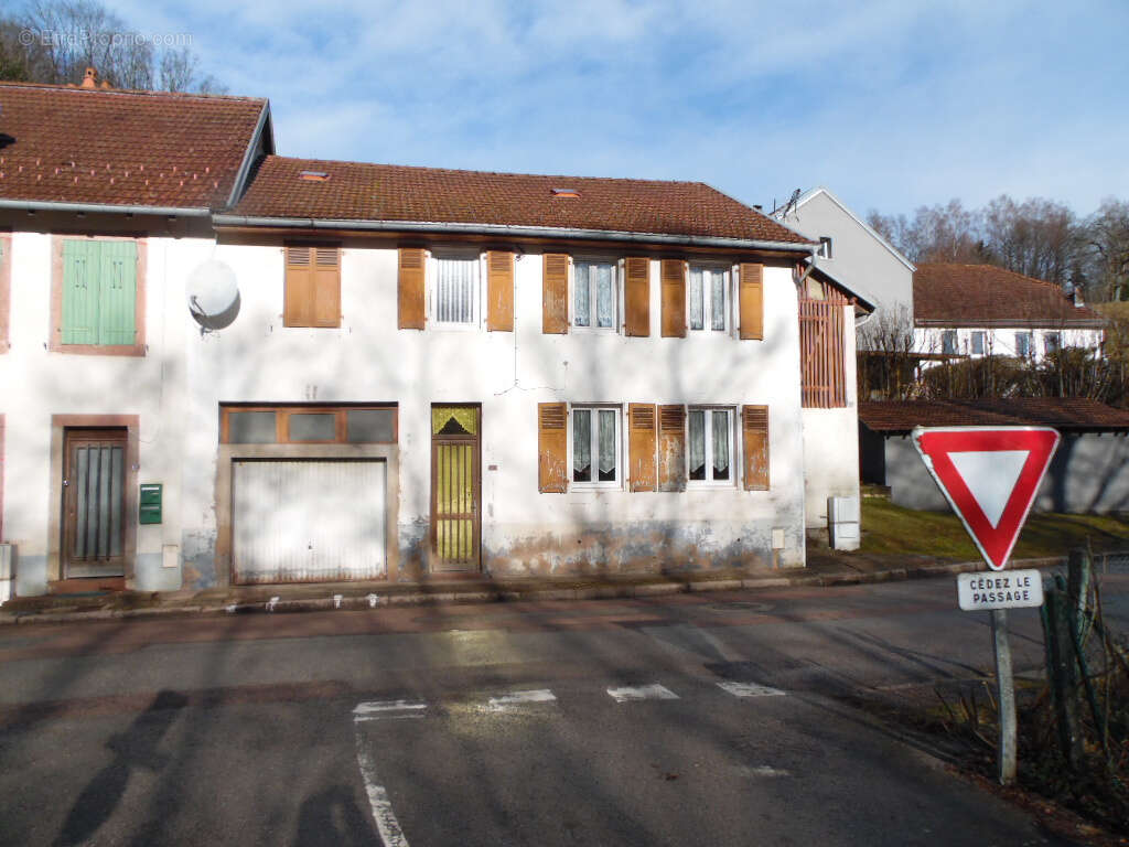 Maison à MOUSSEY