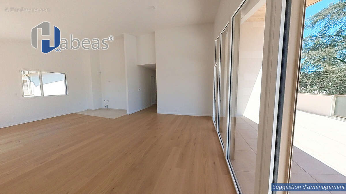 Appartement à SAINTE-FOY-LES-LYON