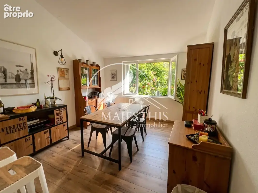 Maison de ville-coup de coeur- hyeres centre - photo 3