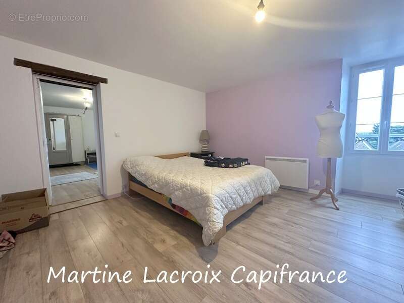 Maison à SCEAUX-SUR-HUISNE