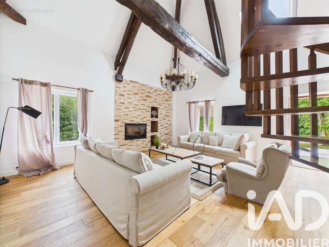 Maison 444 m² à Cornant  - photo 3