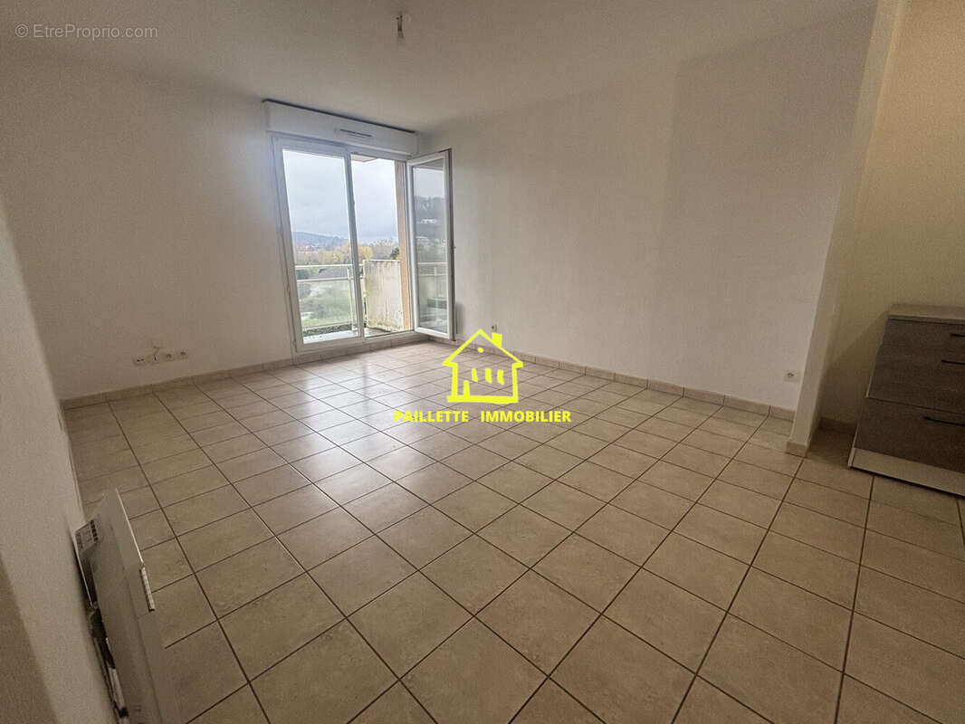 Appartement à MONTIVILLIERS