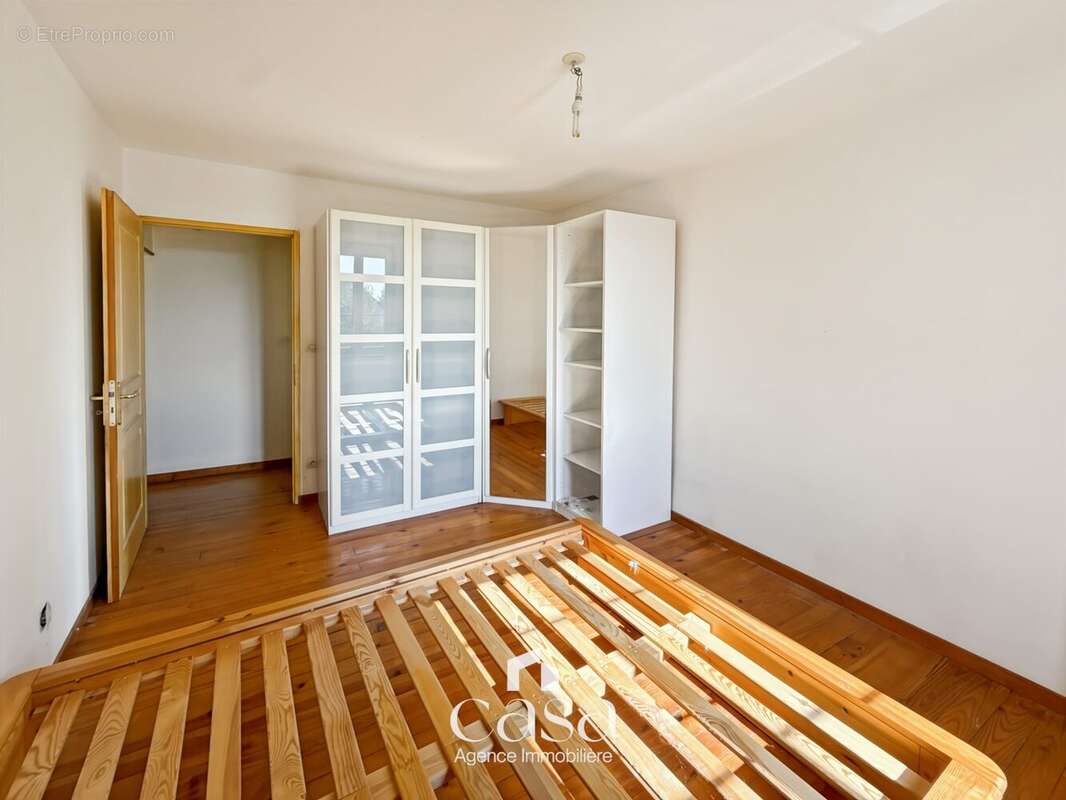 Maison 83 m² à Epaney  - photo 4