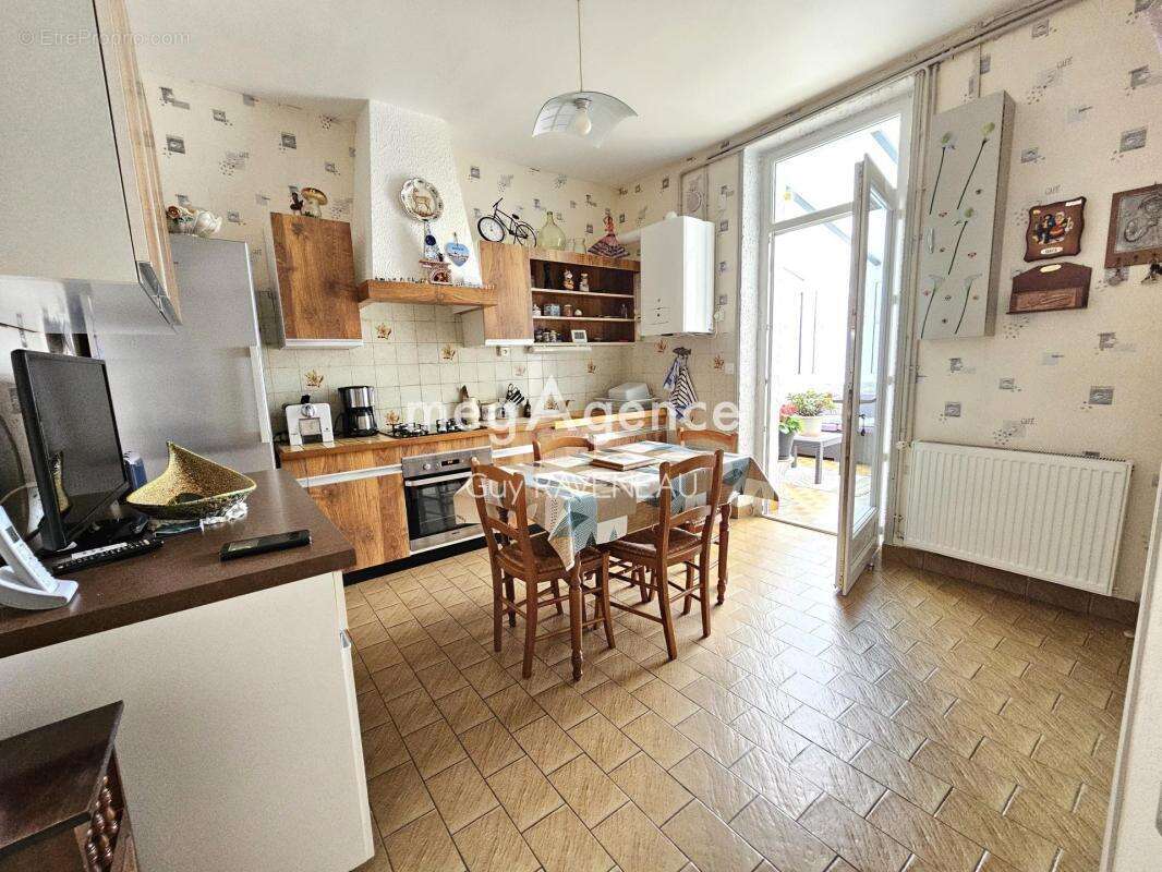 Maison à THOUARS