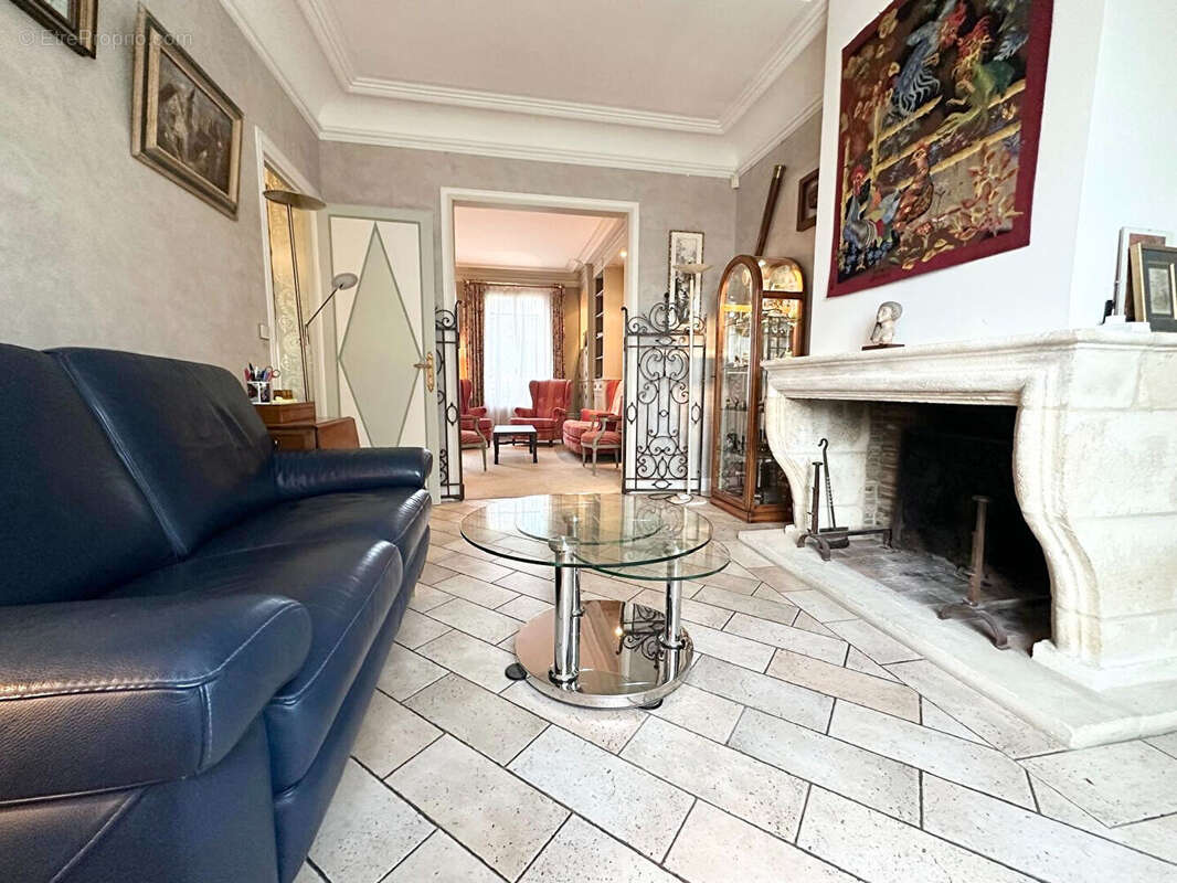 Maison à MAISONS-LAFFITTE