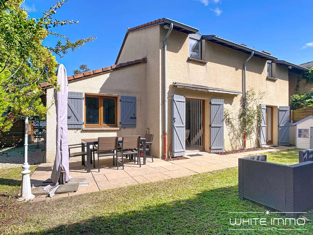 Maison à FRANCHEVILLE