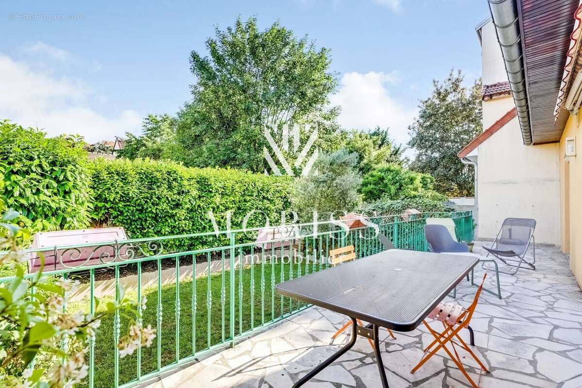 Maison à CHAMPIGNY-SUR-MARNE