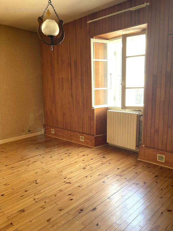 Maison à CLAIX