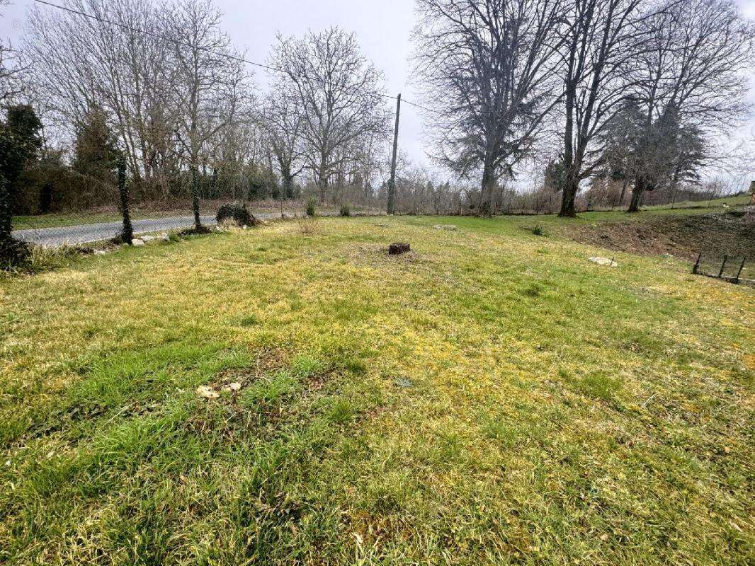 Terrain à SOISSONS