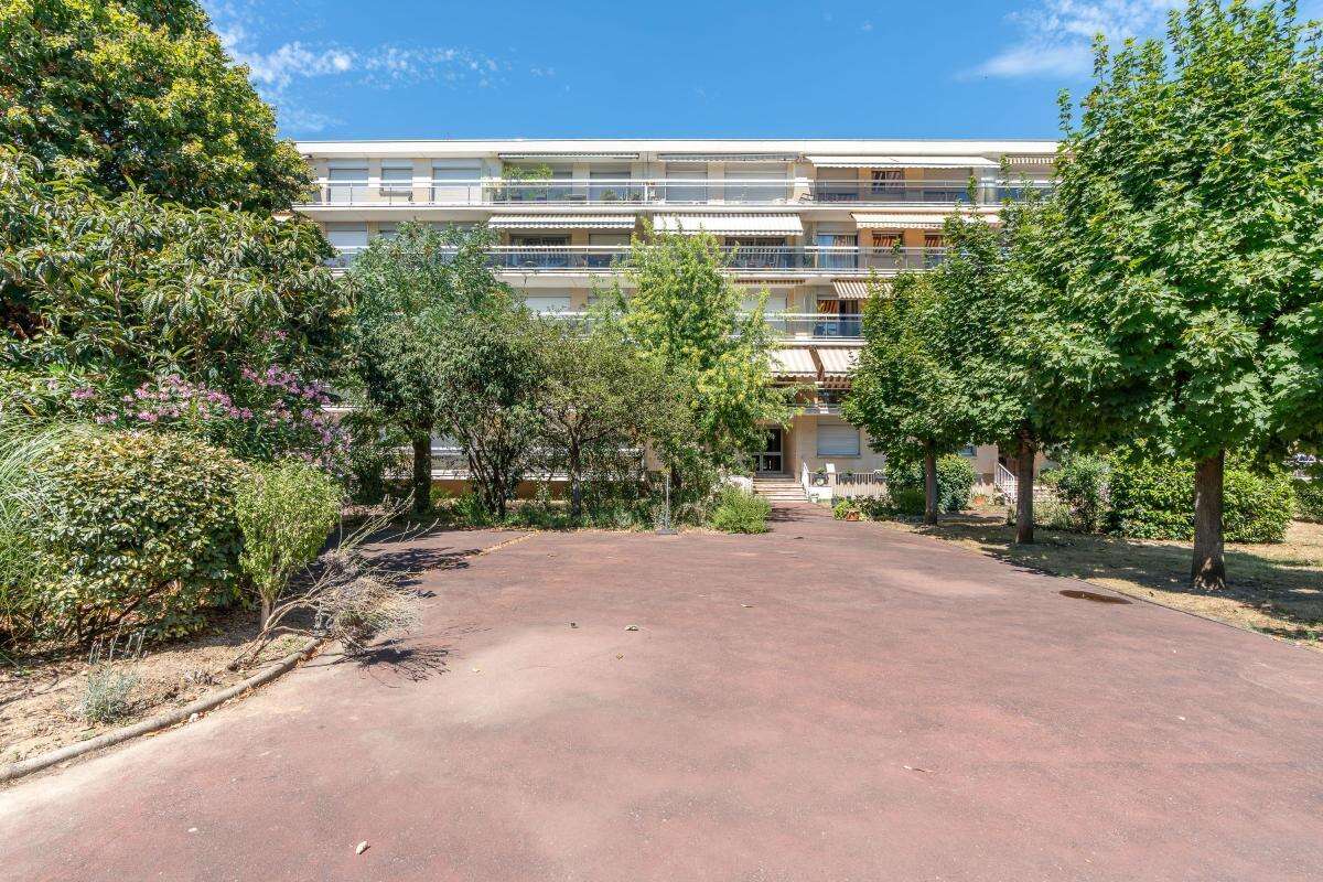 Appartement À Vendre - photo 16