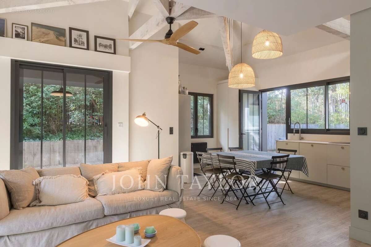 Maison à LEGE-CAP-FERRET