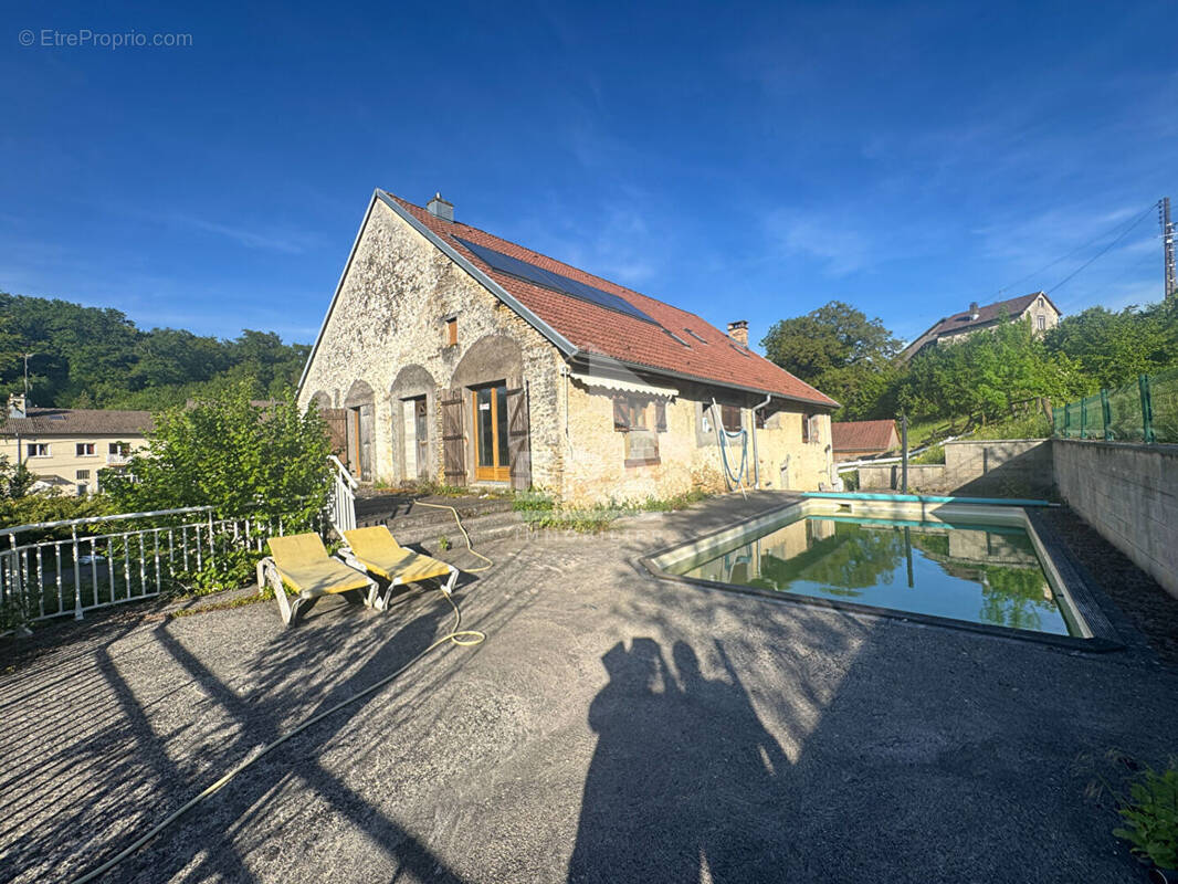 Maison à TREMOINS