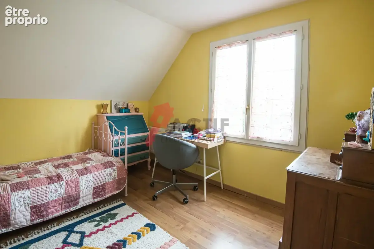 Maison 6 pièces à Courcouronnes village. - photo 9