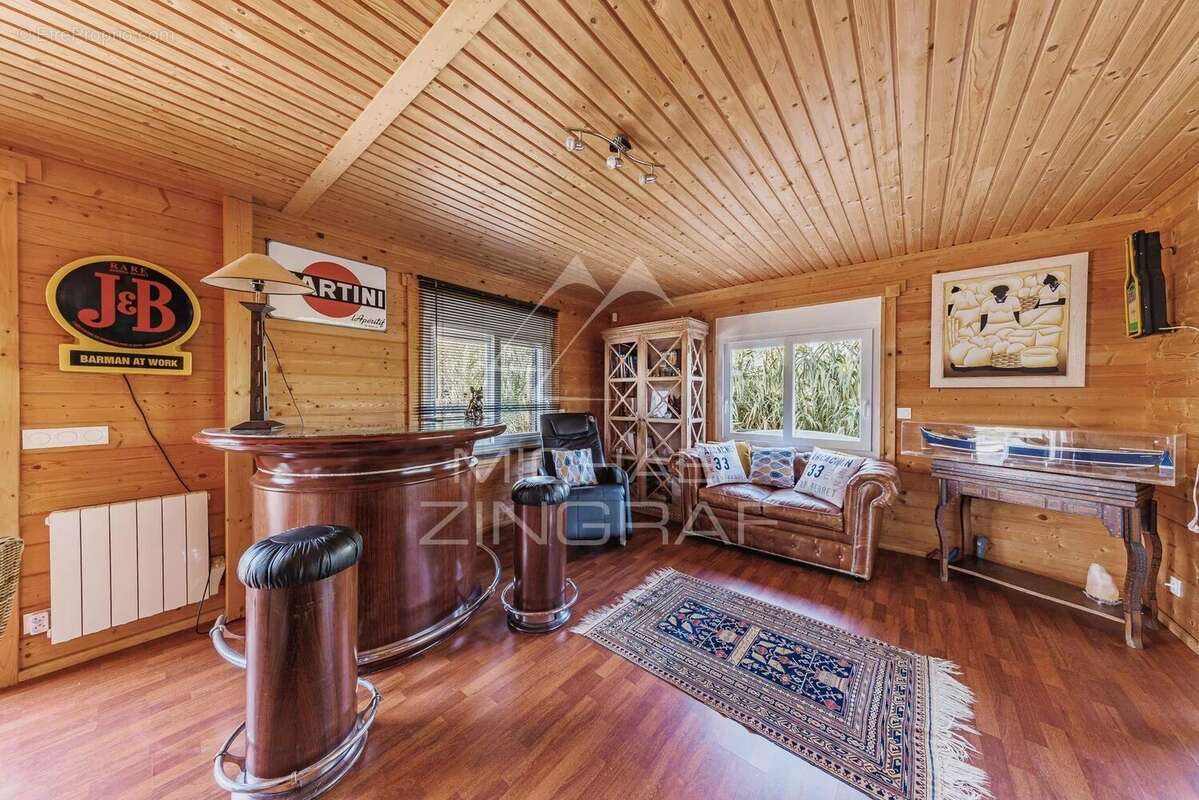 Maison à GUJAN-MESTRAS