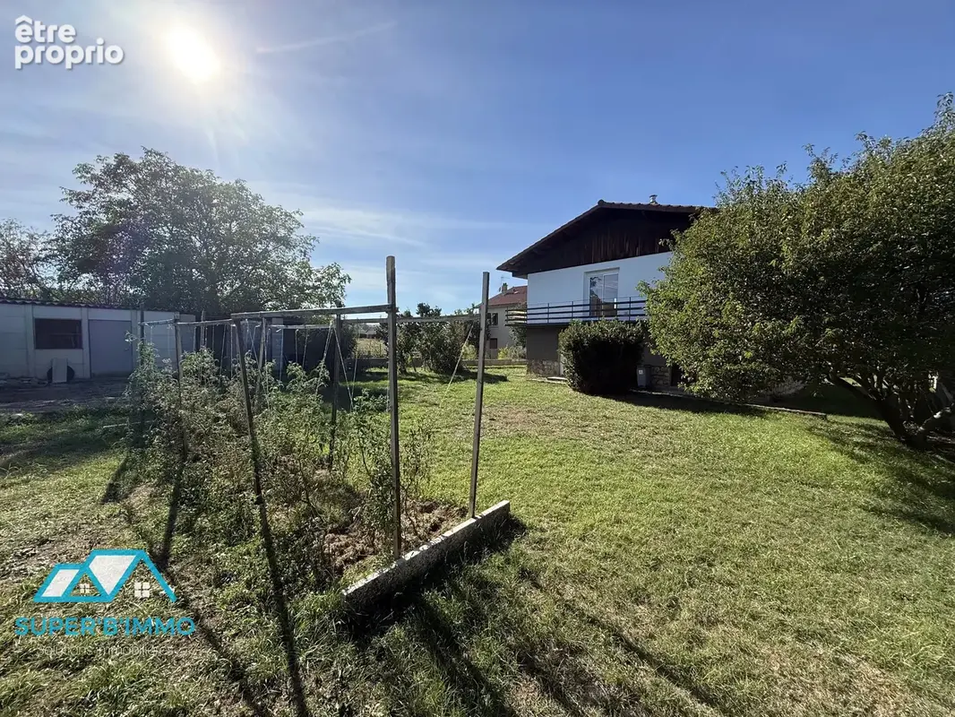 Maison 145 m² - terrain 1 142m² - photo 3
